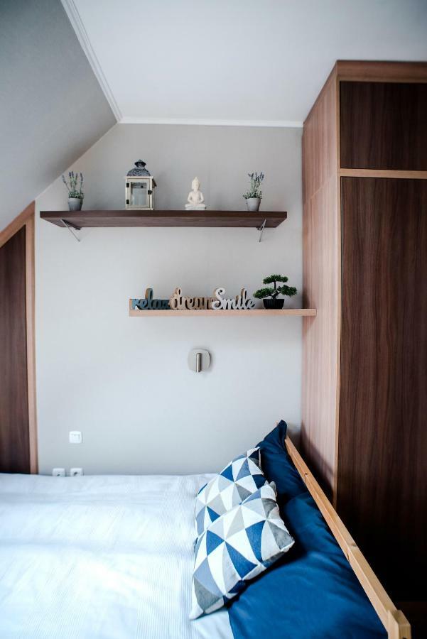 Hollo Apartment - Private Garage - A/C Budapest Bagian luar foto